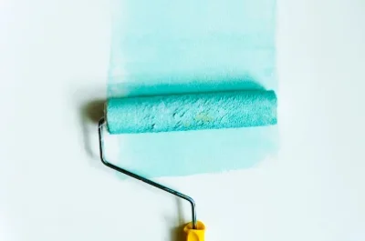 Peinture intérieure à Courances — murs, plafonds et boiseries